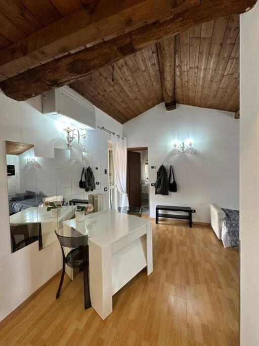 Casa Vacanze Стеццано Экстерьер фото